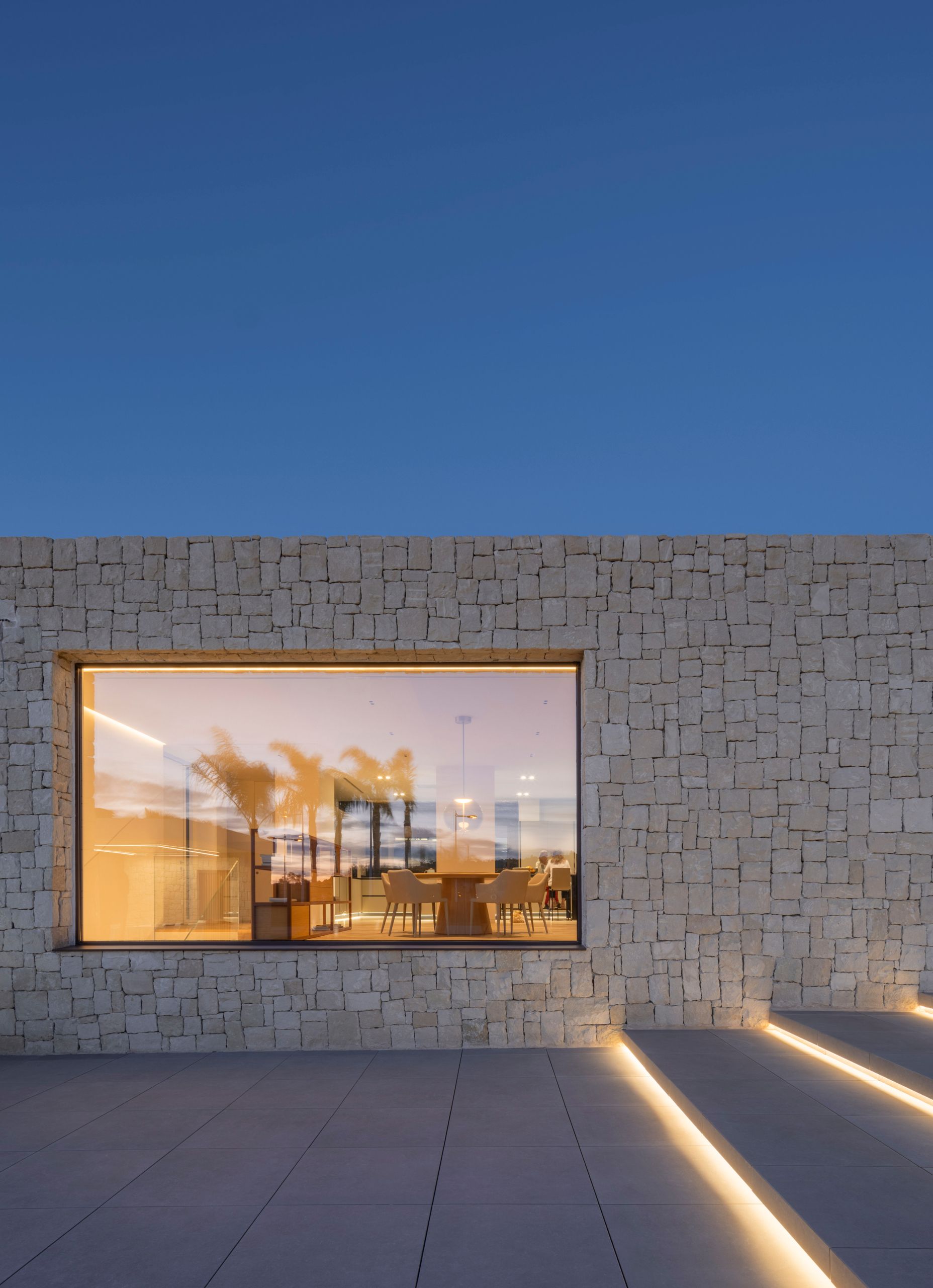 STONE HOUSE - Imagen 8