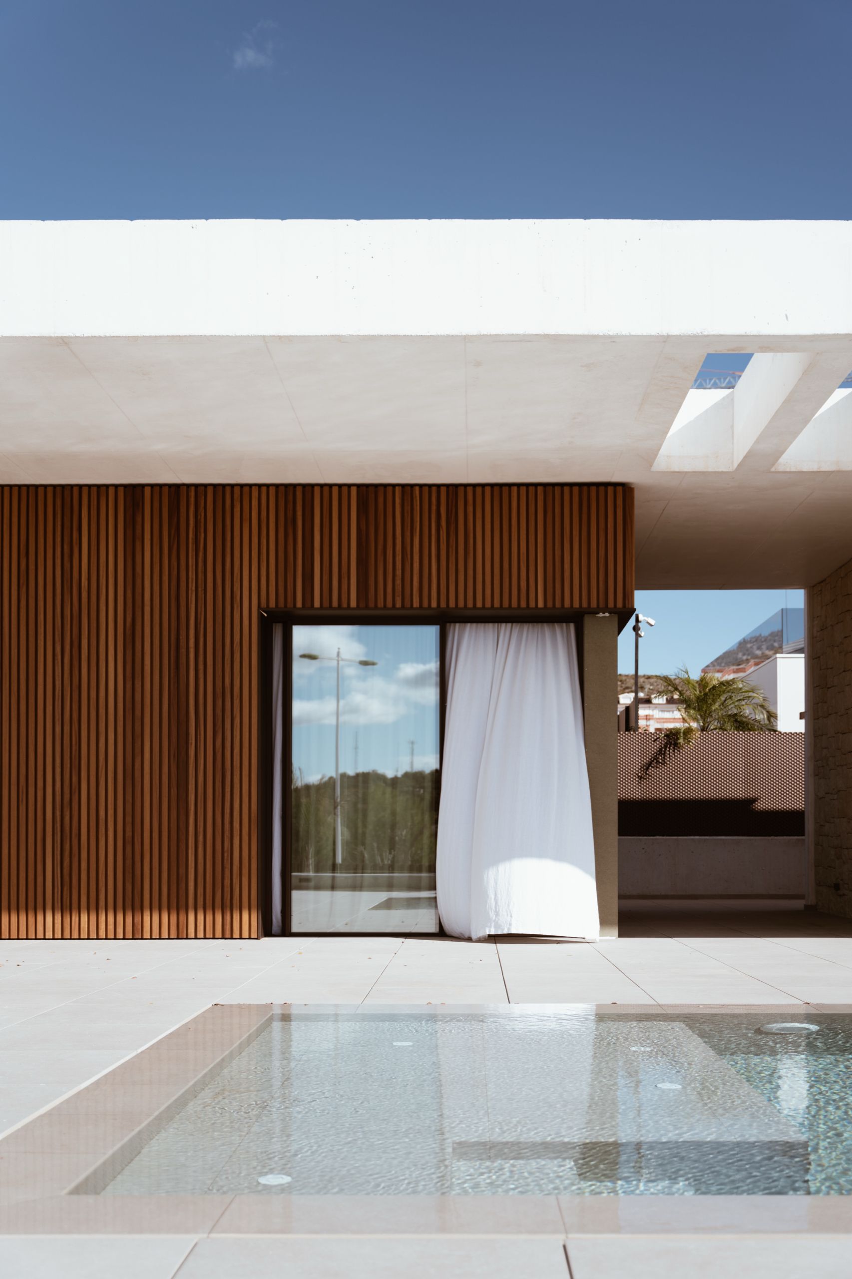 STONE HOUSE - Imagen 31