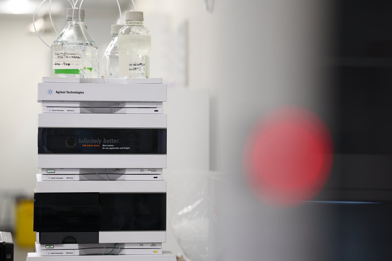 Analytical instruments in the Koppers laboratory