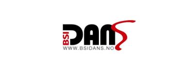 Logo for BSI Dans med teksten «BSI DANS» der S-en er formet som en rød, bølgende danselinje, og nettadressen «www.bsidans.no» under.