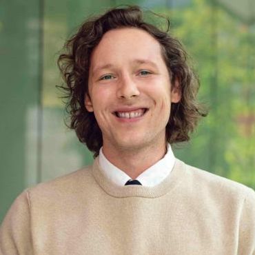 Headshot of Jeremy Wright-Kim