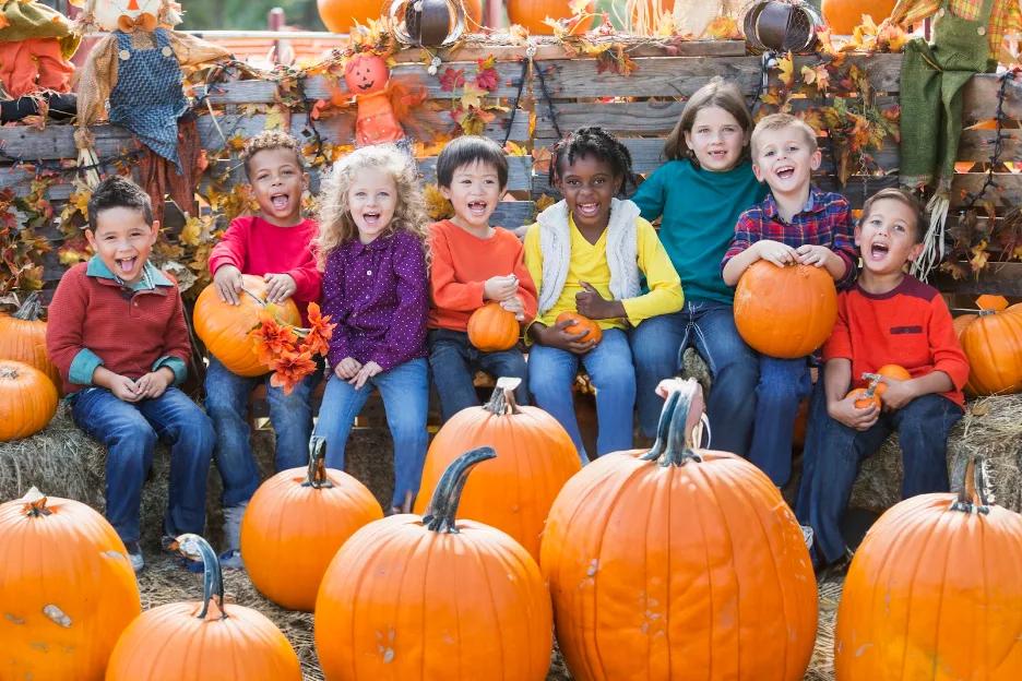 Kids enjoying the Great Pocono Pumpkin Festival in the Poconos