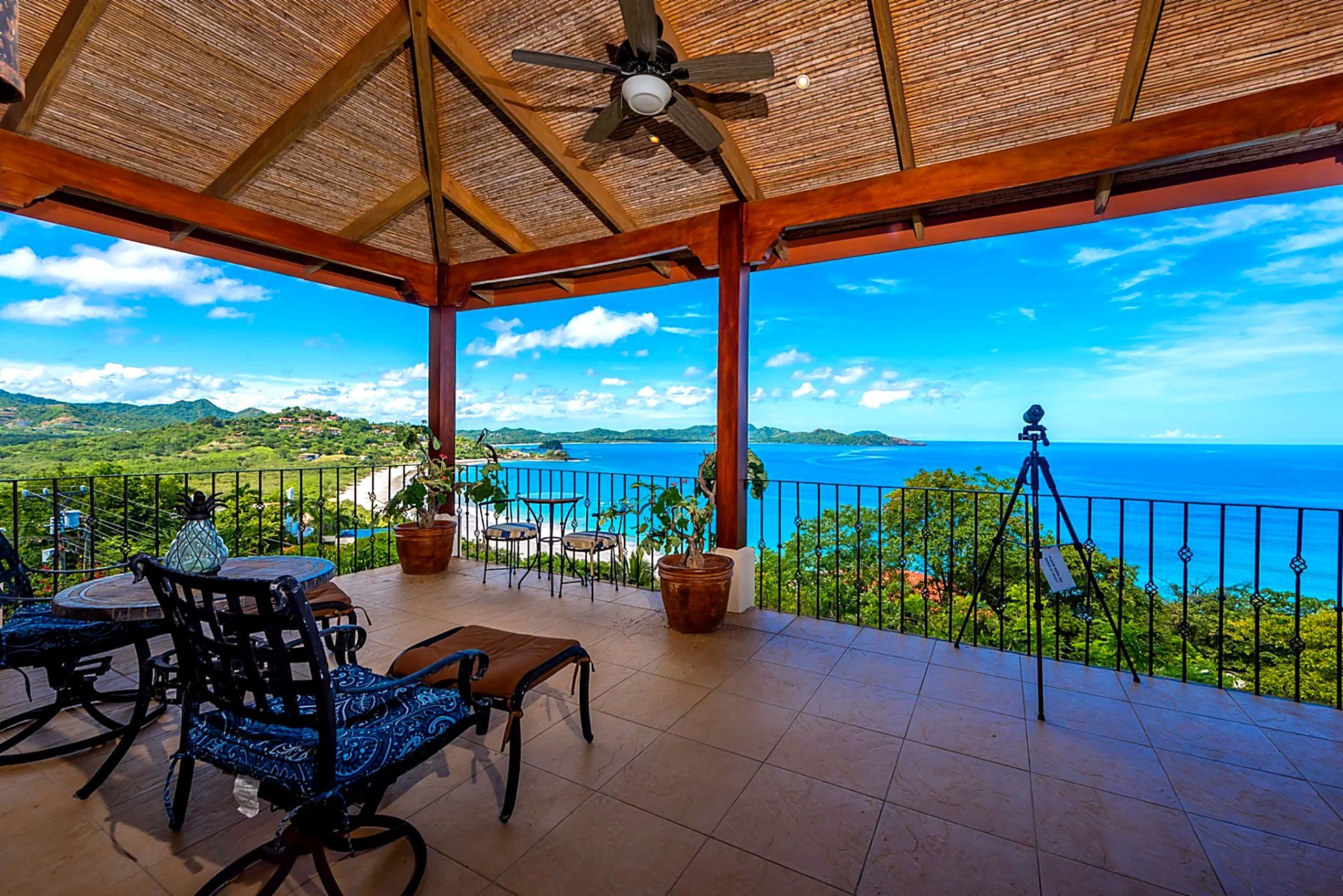 Casa Las Brisas covered terrace with ocean view