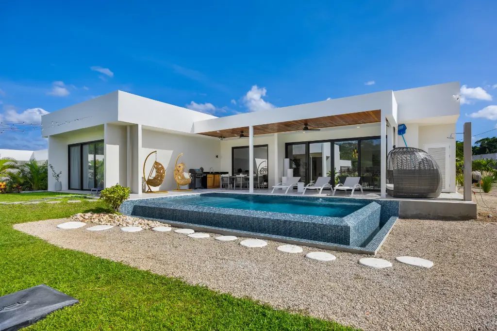 Single-level home with private pool and lawn – Sanara #28, Reserva Conchal, Guanacaste, Costa Rica