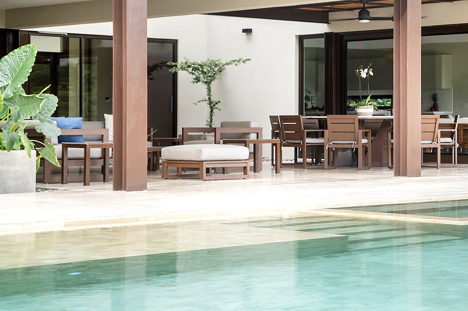 La Dulce Vida 4 poolside patio outdoor living