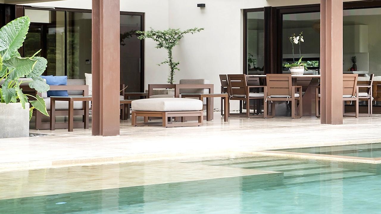 La Dulce Vida 4 poolside patio outdoor living