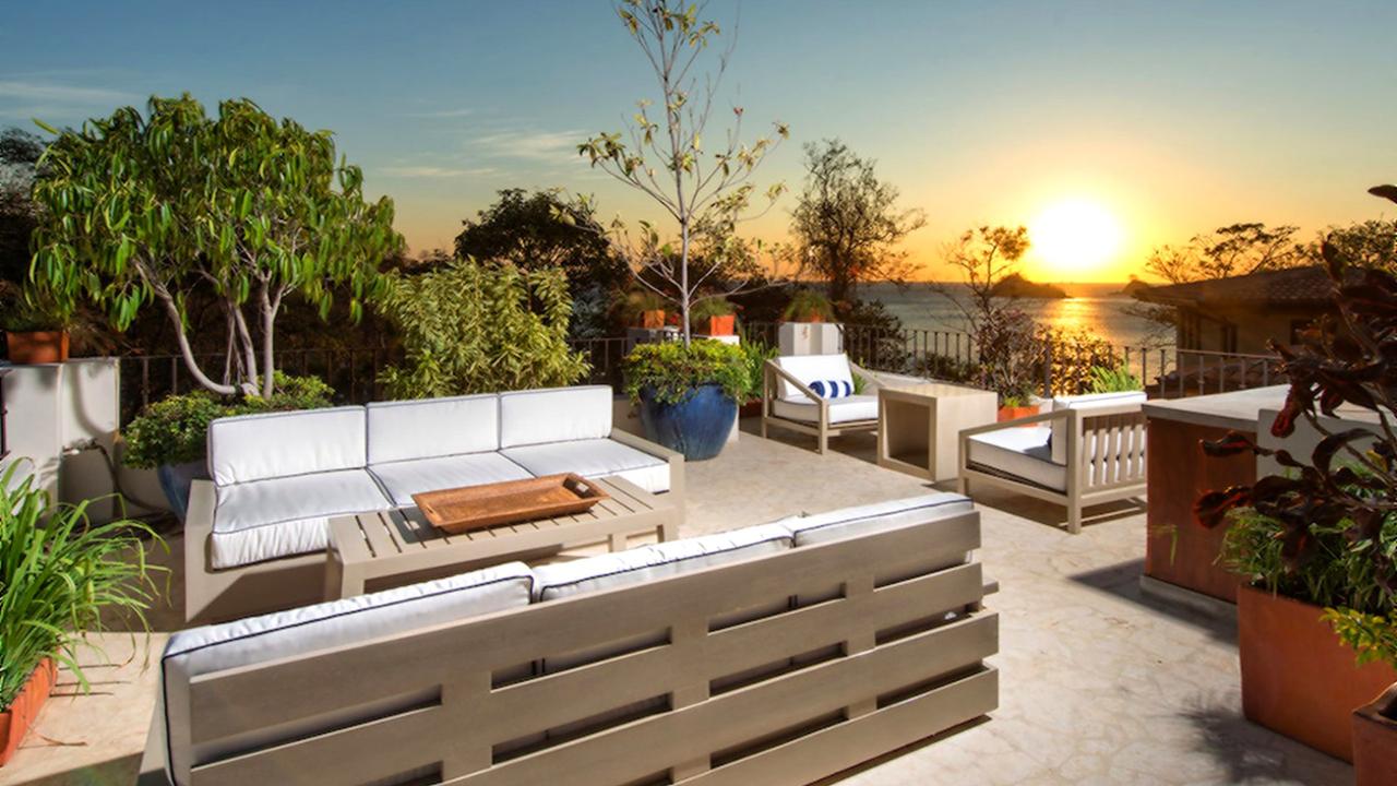 25 Paseo del Mar rooftop deck at sunset