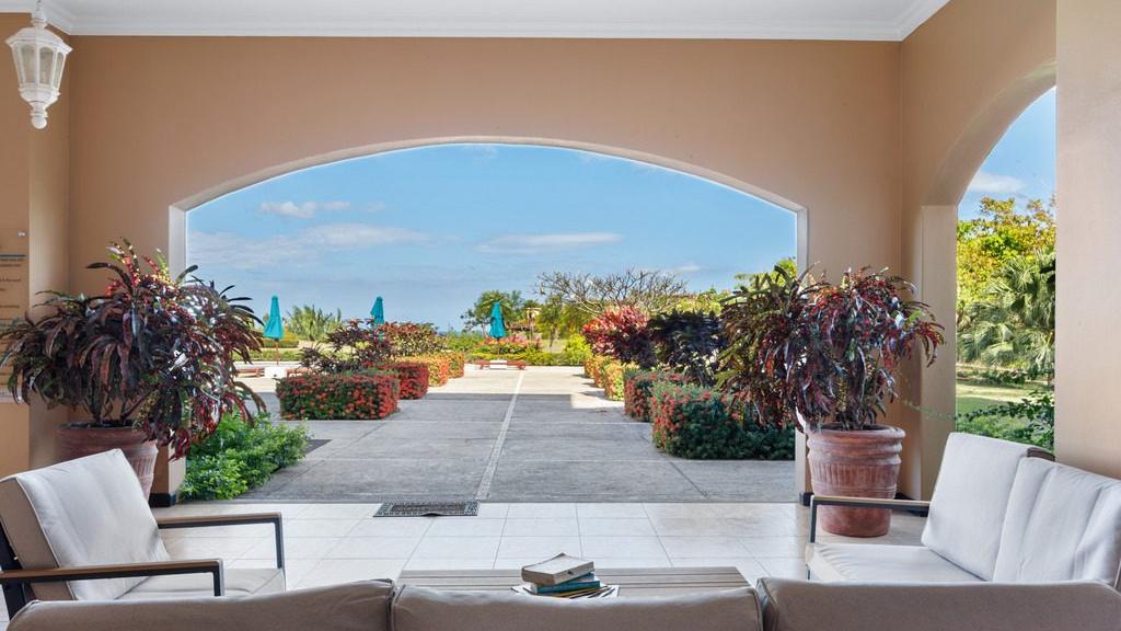Terrace seating under arches – Malinche 111B, Reserva Conchal, Guanacaste, Costa Rica