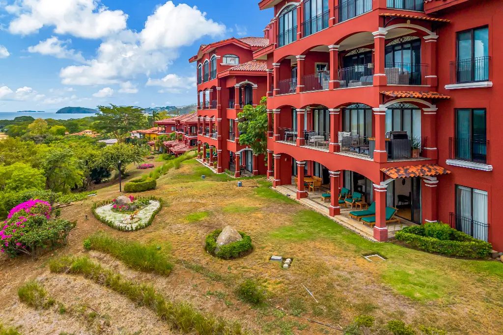 Building exterior with garden and lawn – Bougainvillea 4105, Reserva Conchal, Guanacaste, Costa Rica