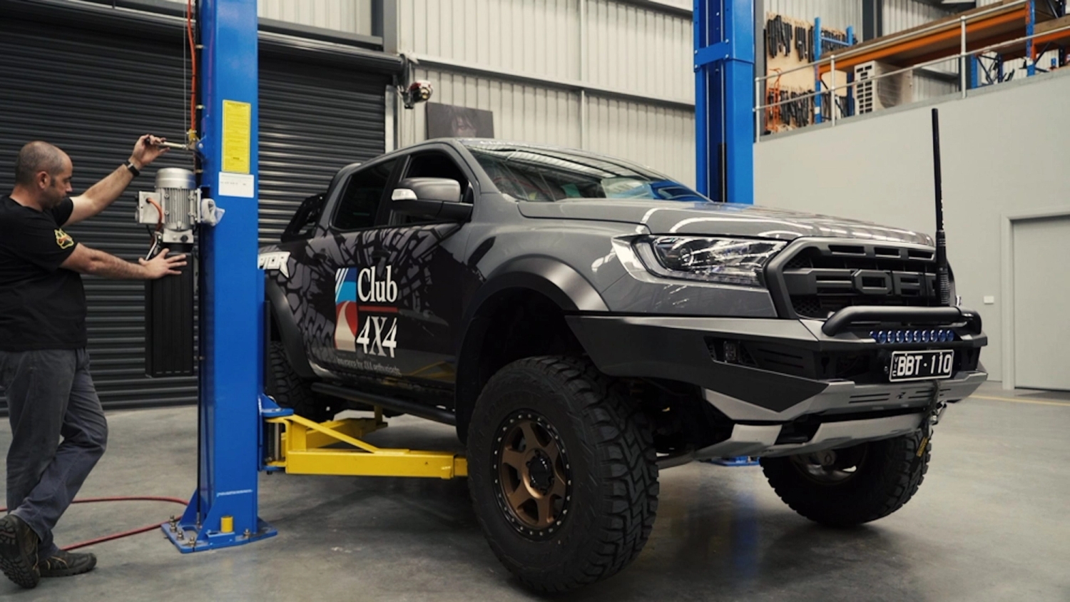 How do you improve the suspension on the Ford Ranger Raptor? | Club 4x4