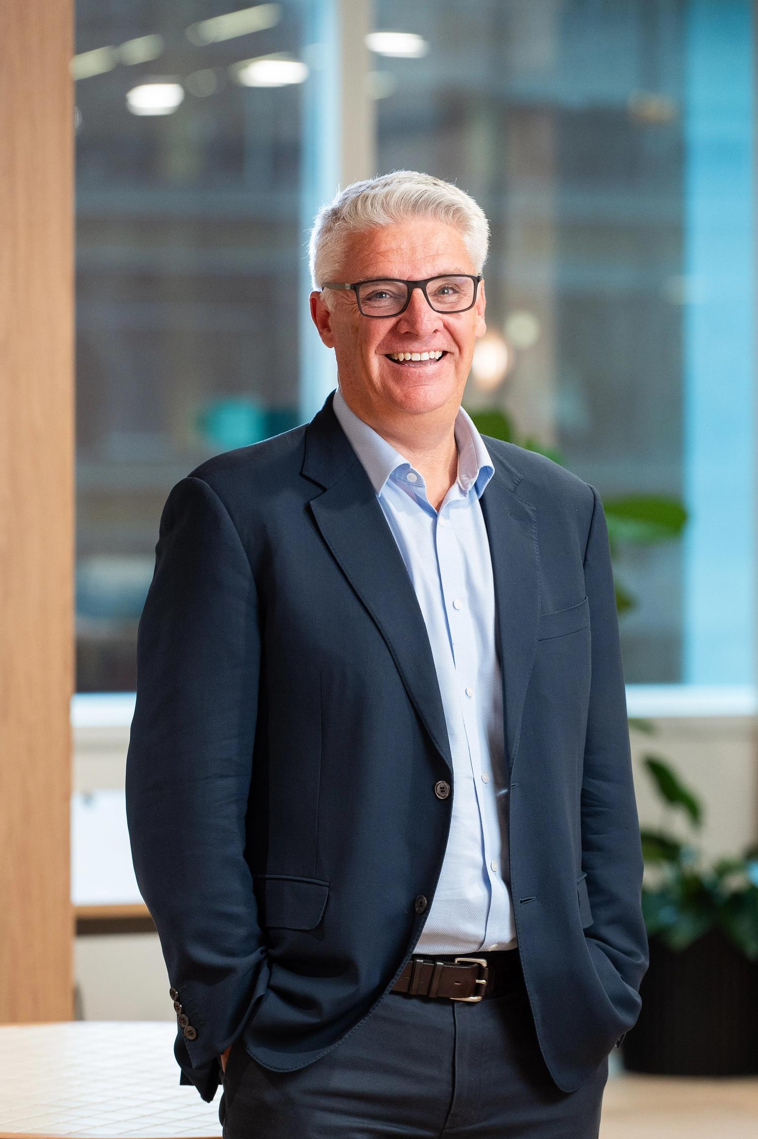 Craig Robson headshot