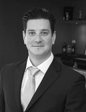 Dean Cook Headshot