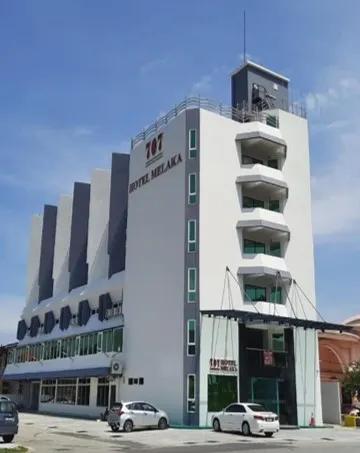 707 Hotel Melaka Cherry