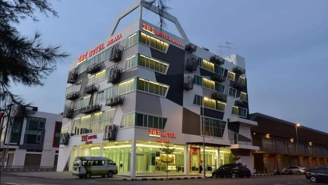 707 Hotel Melaka Orange photo 3