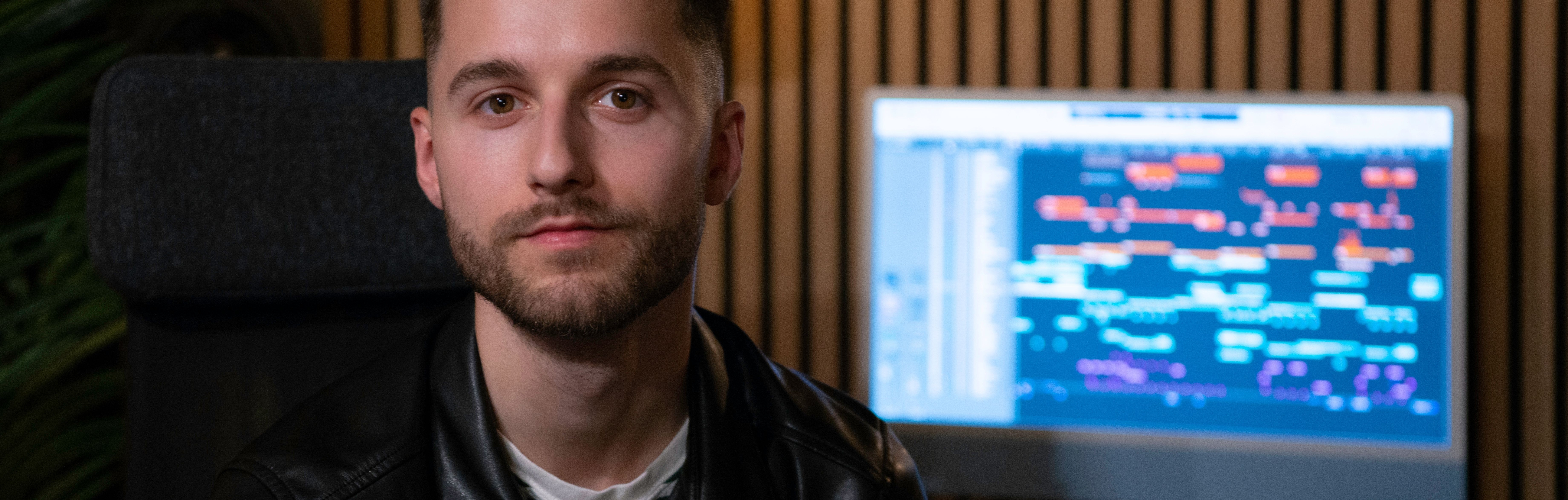 Bobby Bonev/Mason Blu (he/him)