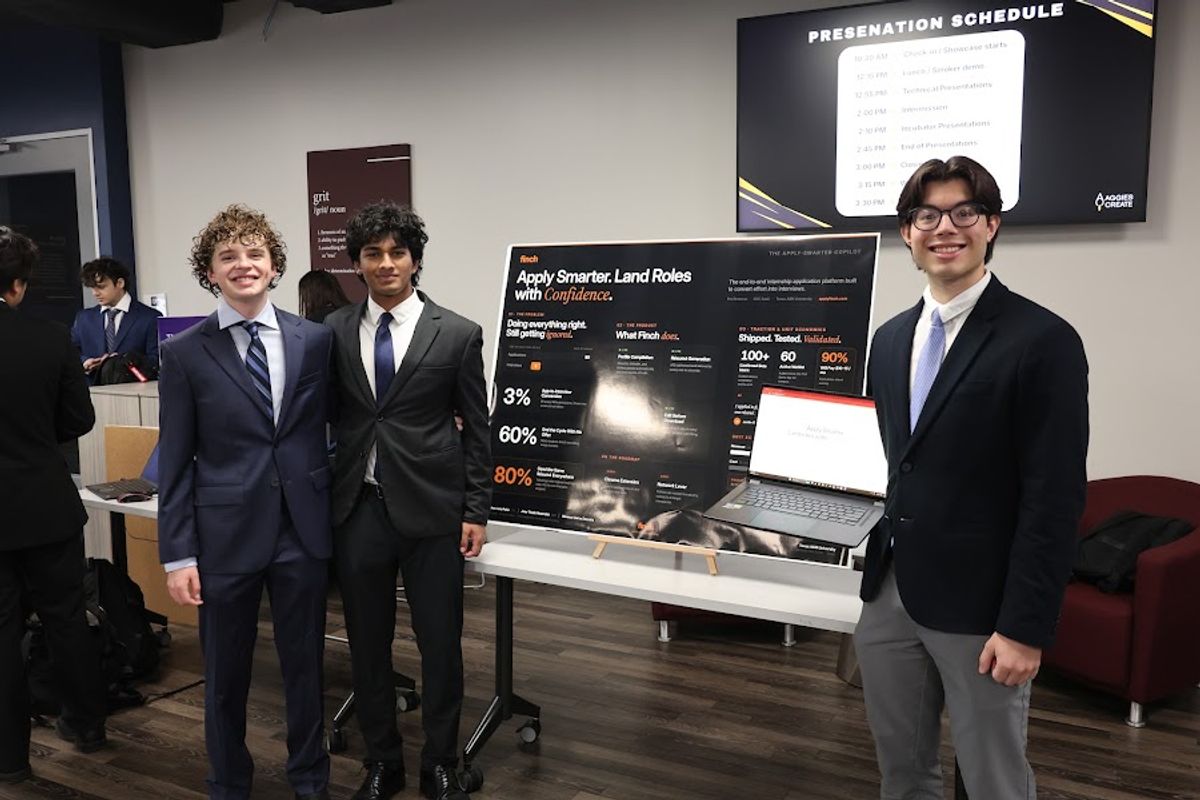 Project visuals on screen at Innovation Expo