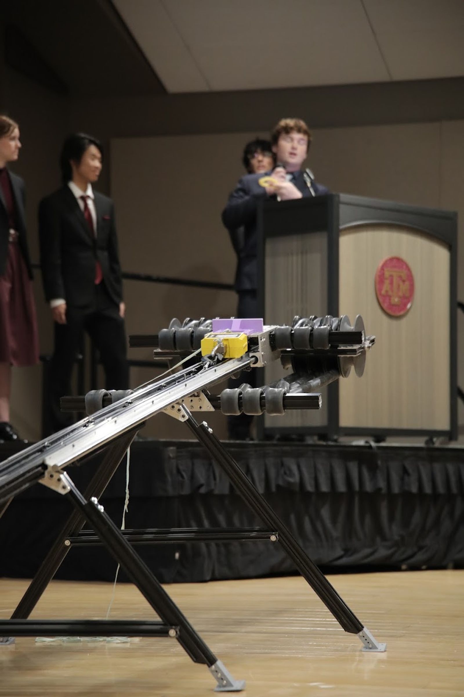 Leviathan Air team presenting their launcher at Innovation Expo