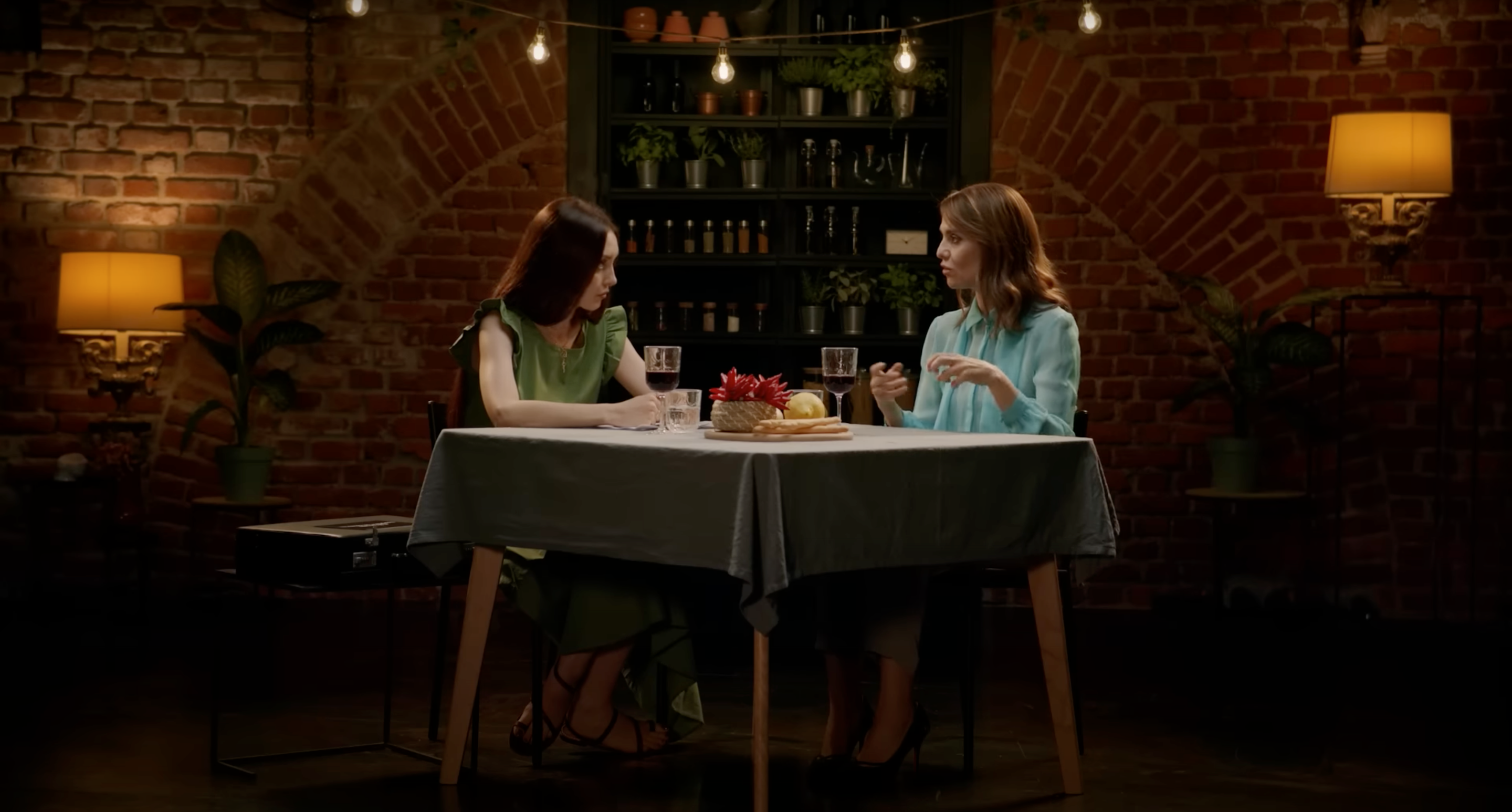 Scenografia realizzata per Prime Video IT da Veronica Molteni, Scenografa e Set Designer