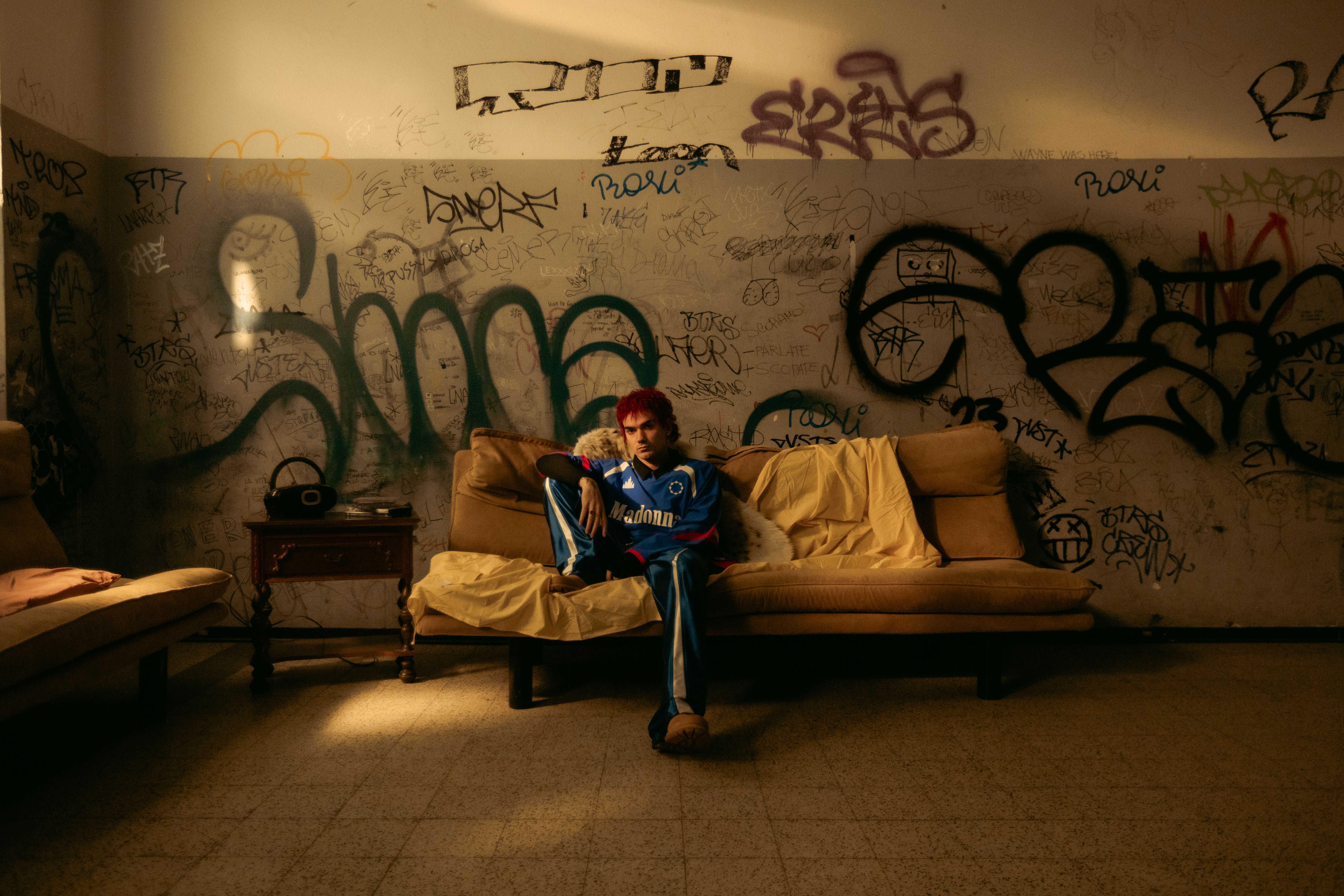 Scenografia realizzata per Universal Music Italia da Veronica Molteni, Scenografa e Set Designer