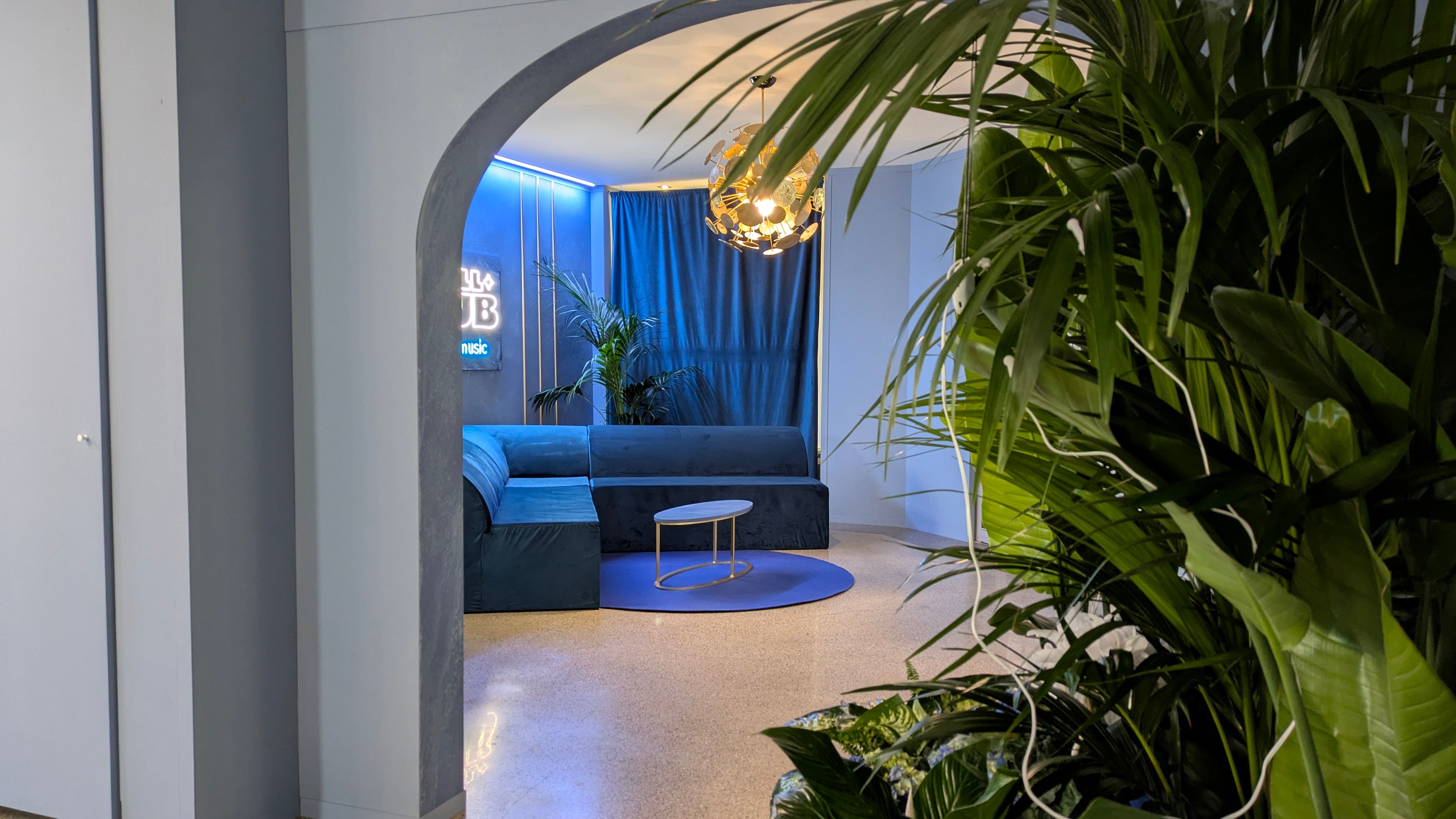 Scenografia realizzata per Amazon Music da Veronica Molteni, Scenografa e Set Designer