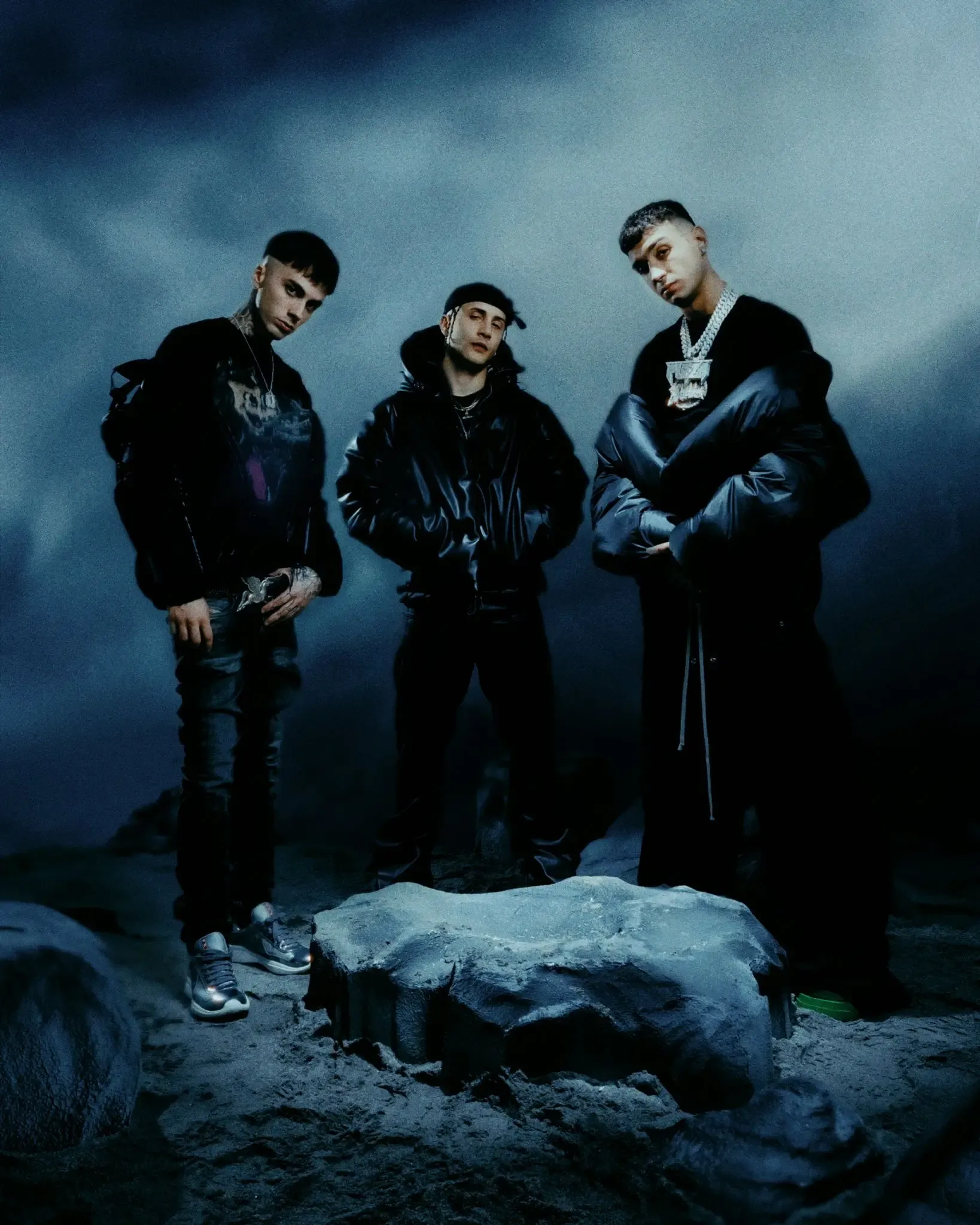 Moon - Scenografia realizzata per WARNER MUSIC ITALIA da Veronica Molteni, Scenografa e Set Designer