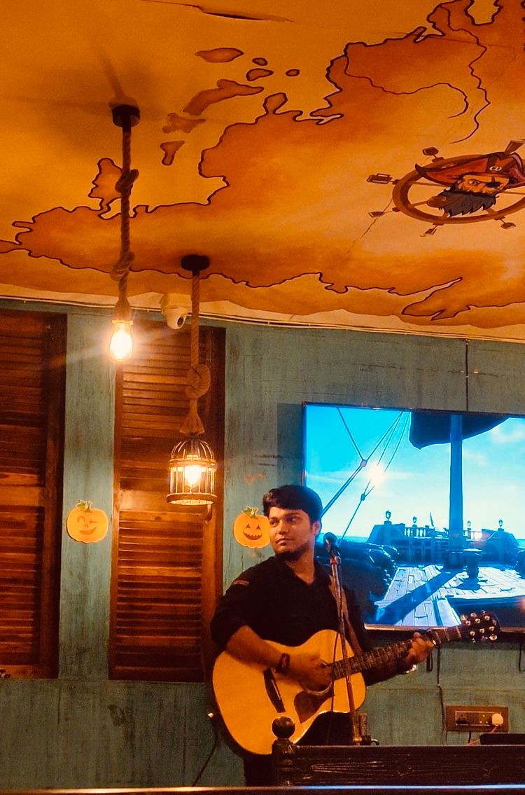 Solo Live at Captain Drunk