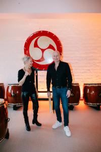 Frank und Jeannette vor den Drums