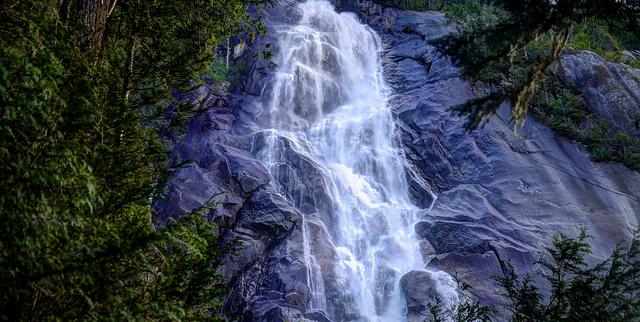 shannon falls vancouver squamish