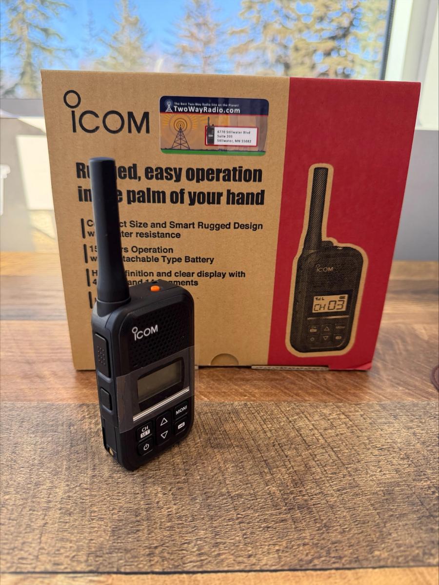 ICOM F200 Walky-Talky
