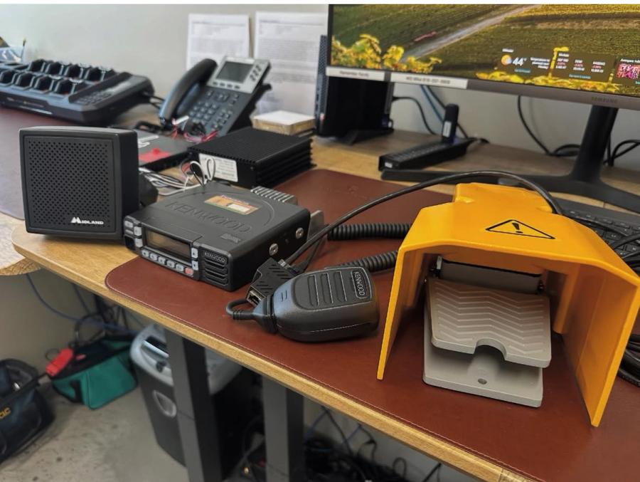 PPT pedal for hands free