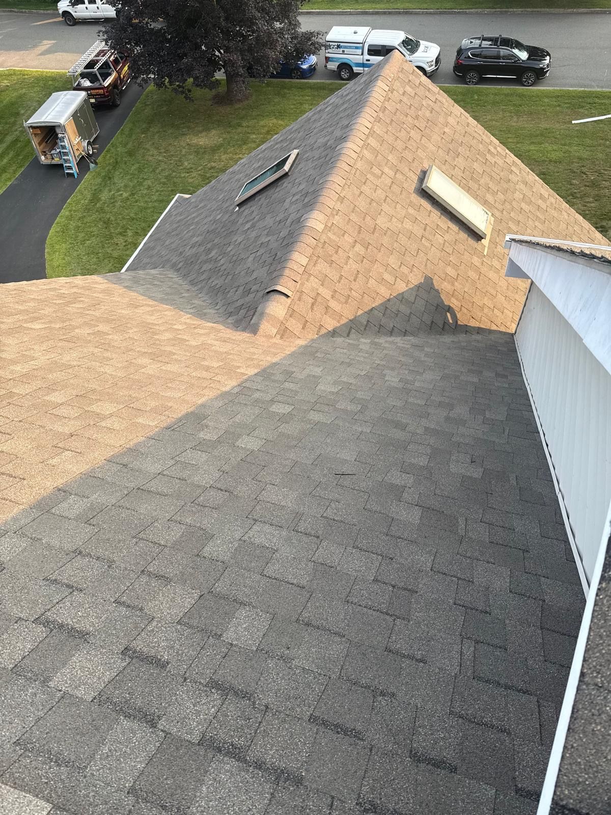 roof 28