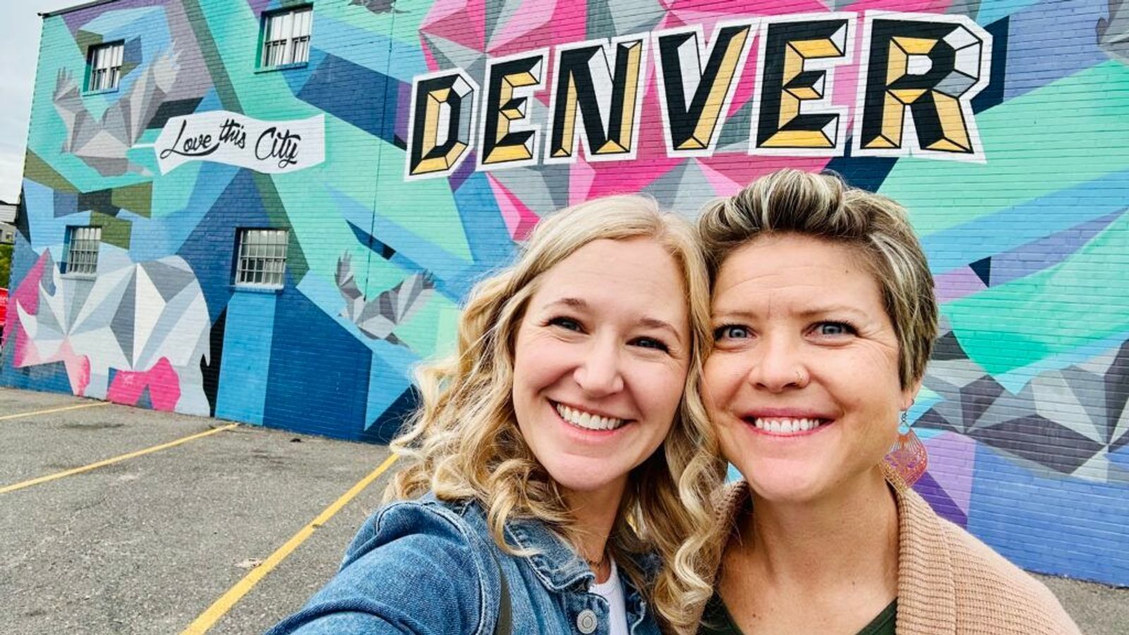 Beyond the Plate: Discover Denver's Vibrant Street Art Scene with Denver Graffiti Tour