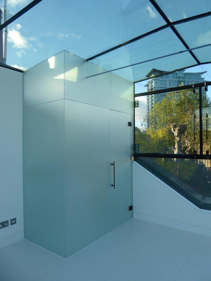 Glass Roof and partition
