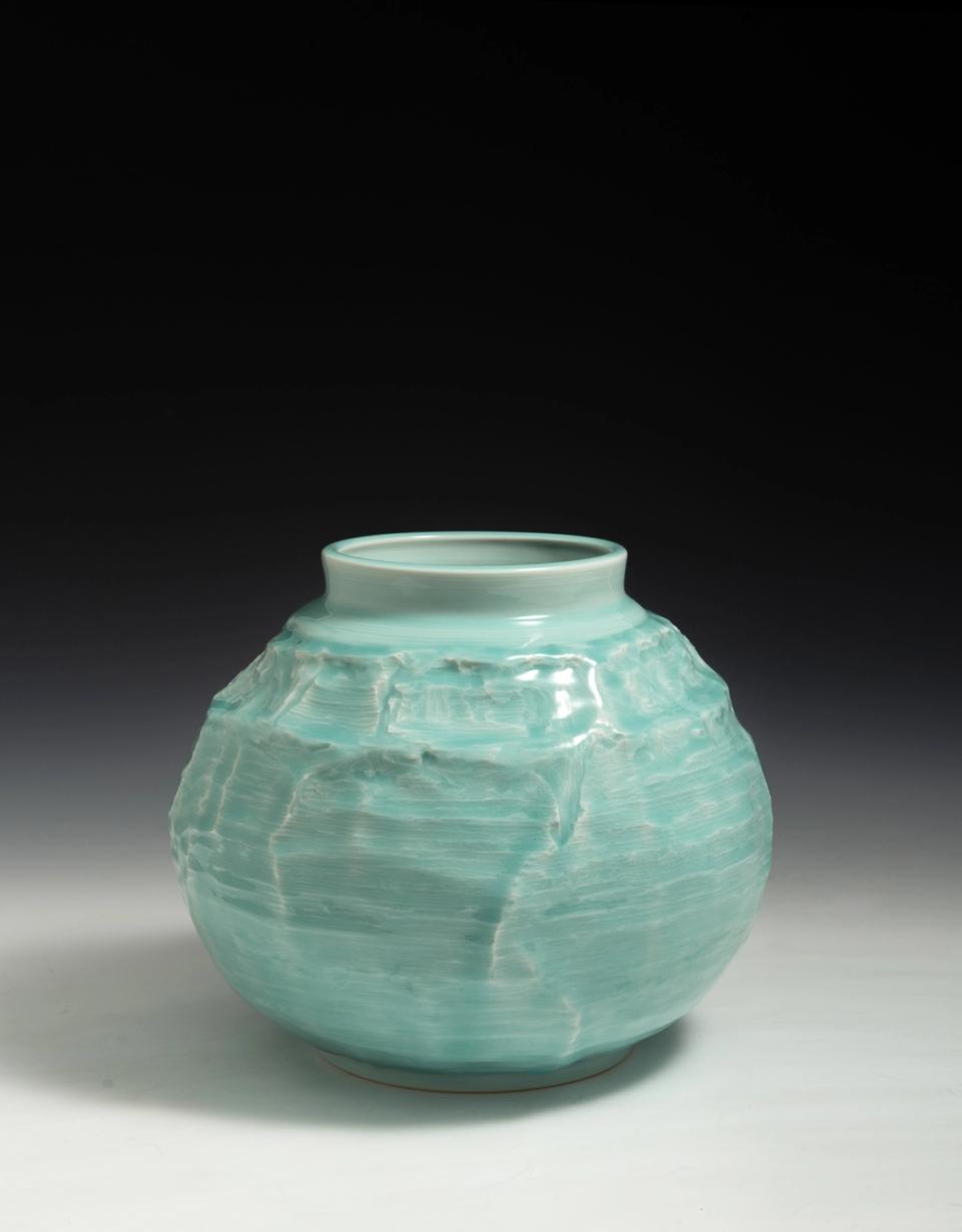‘Yuanguang I’ — Longquan porcelain Traditional Celadon (blue/green) glaze