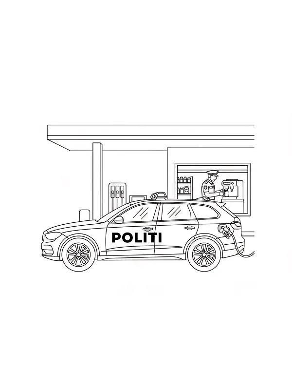 Politibil ved bensinstasjon