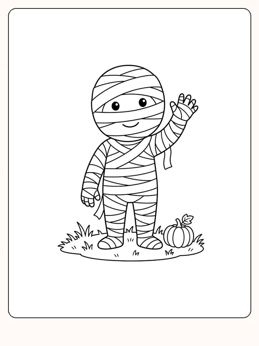 Halloween-mumie i bandagestrimler, der vinker ved siden af et lille græskar på en plet græs