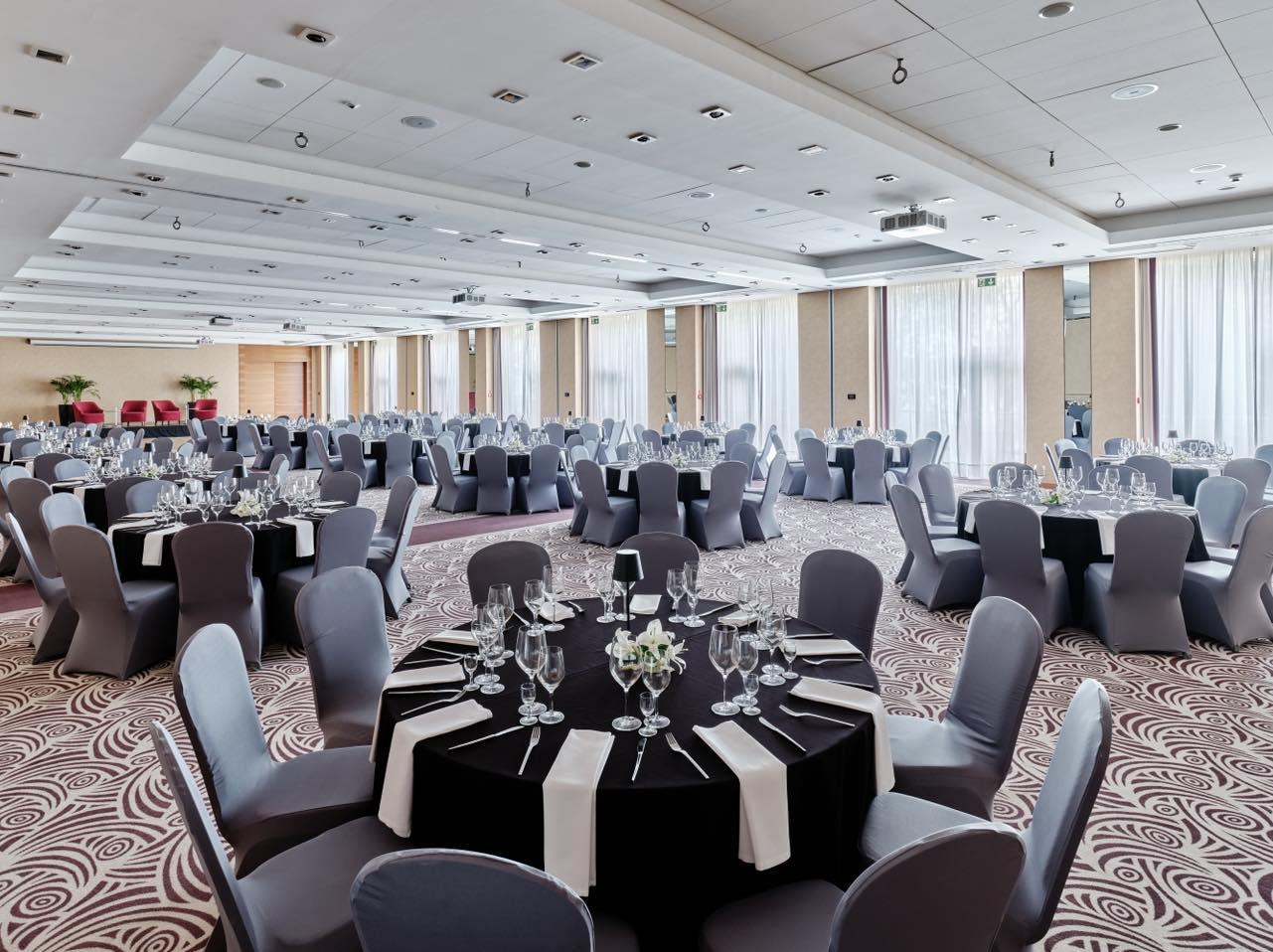 Sala bankietowa na konferencję branżową