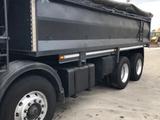 Hino grab truck 5