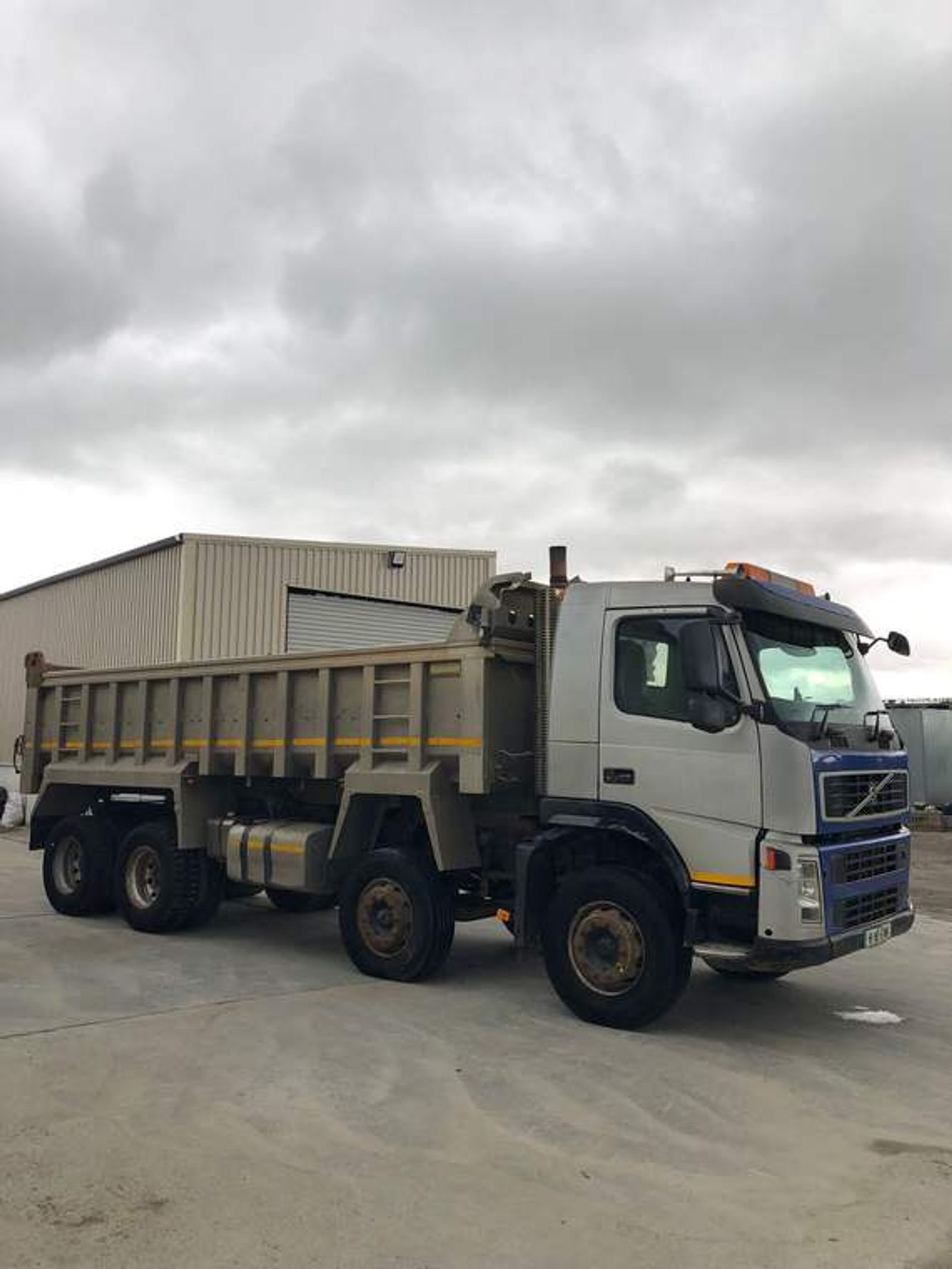 Volvo FM13 Tipper