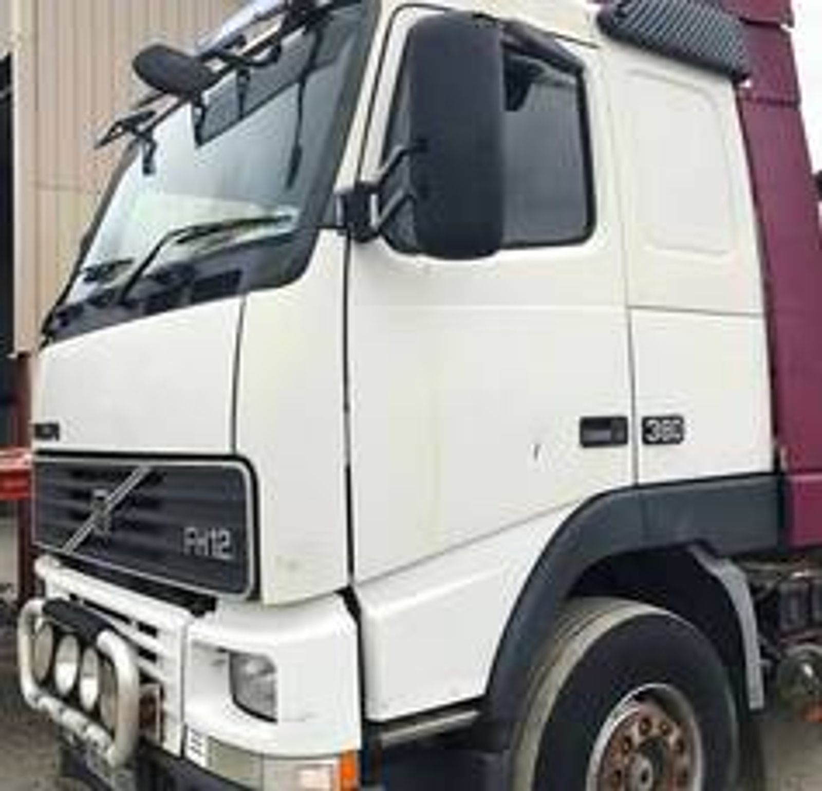 Volvo FH12/380 V1