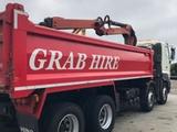 Hino 8X4 grab truck 5