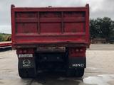 Hino 8X4 grab truck 4
