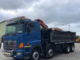 Hino grab truck 3