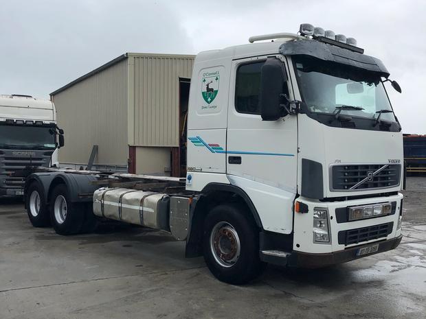 Volvo FH13 chassis and cab