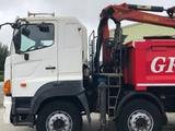 Hino 8X4 grab truck 10