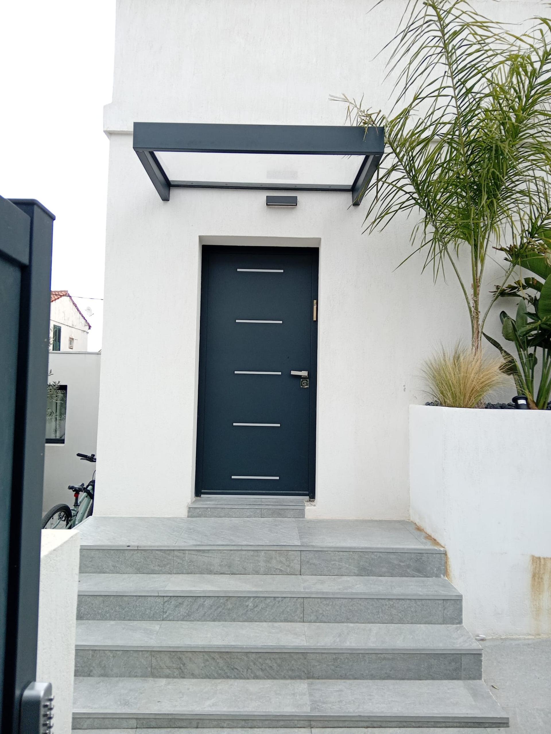 PORTE BLINDÉE AVEC AUVANT miniature 2