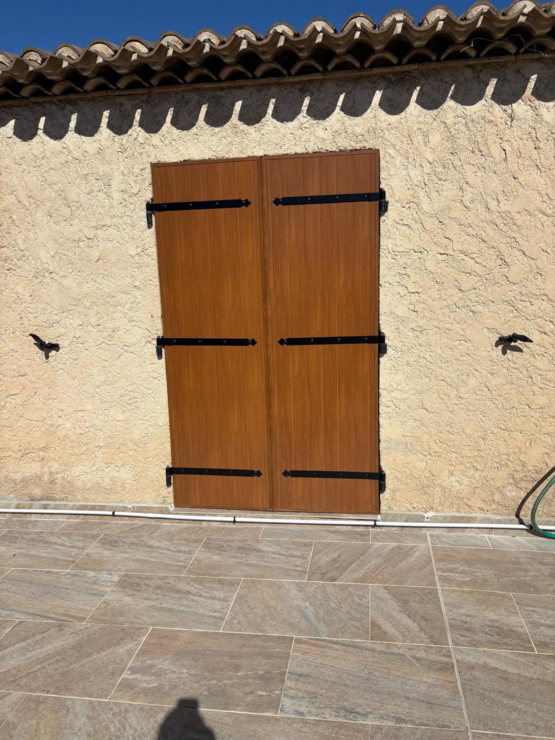 VOLET BATTANT ALU EFFET BOIS miniature 4