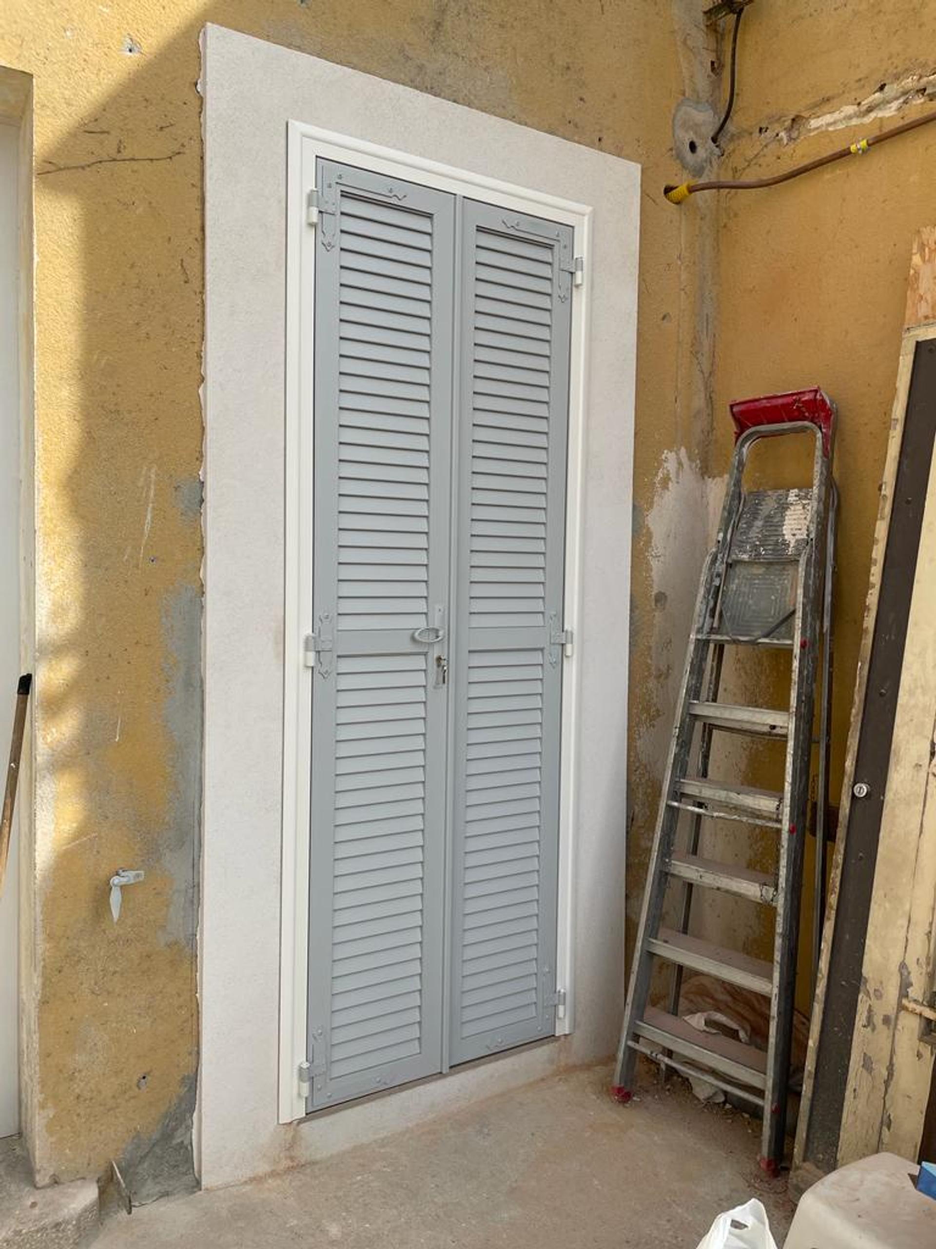 VOLET BATTANT ALU miniature 3