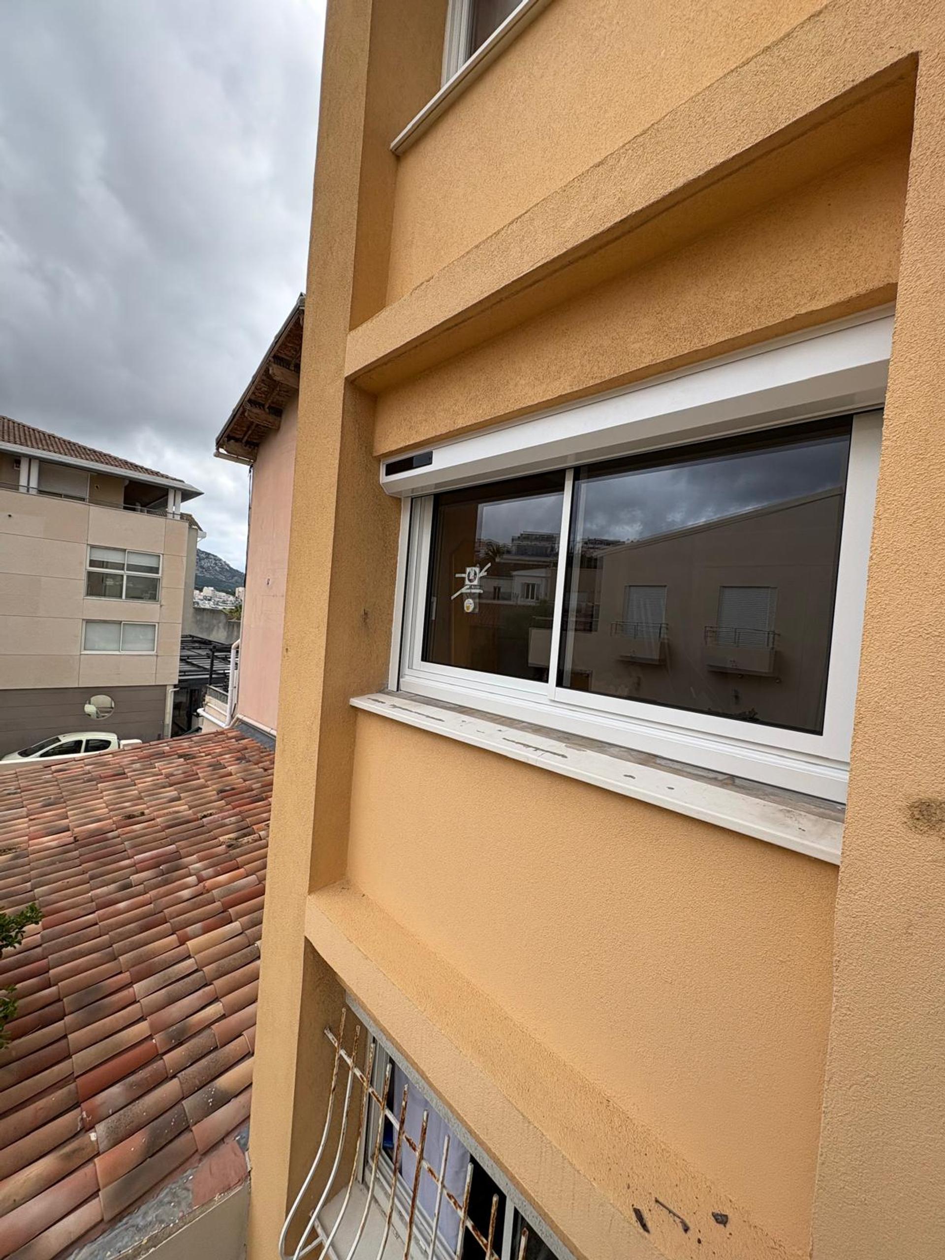 COULISSANT ALU SOLAIRE miniature 3