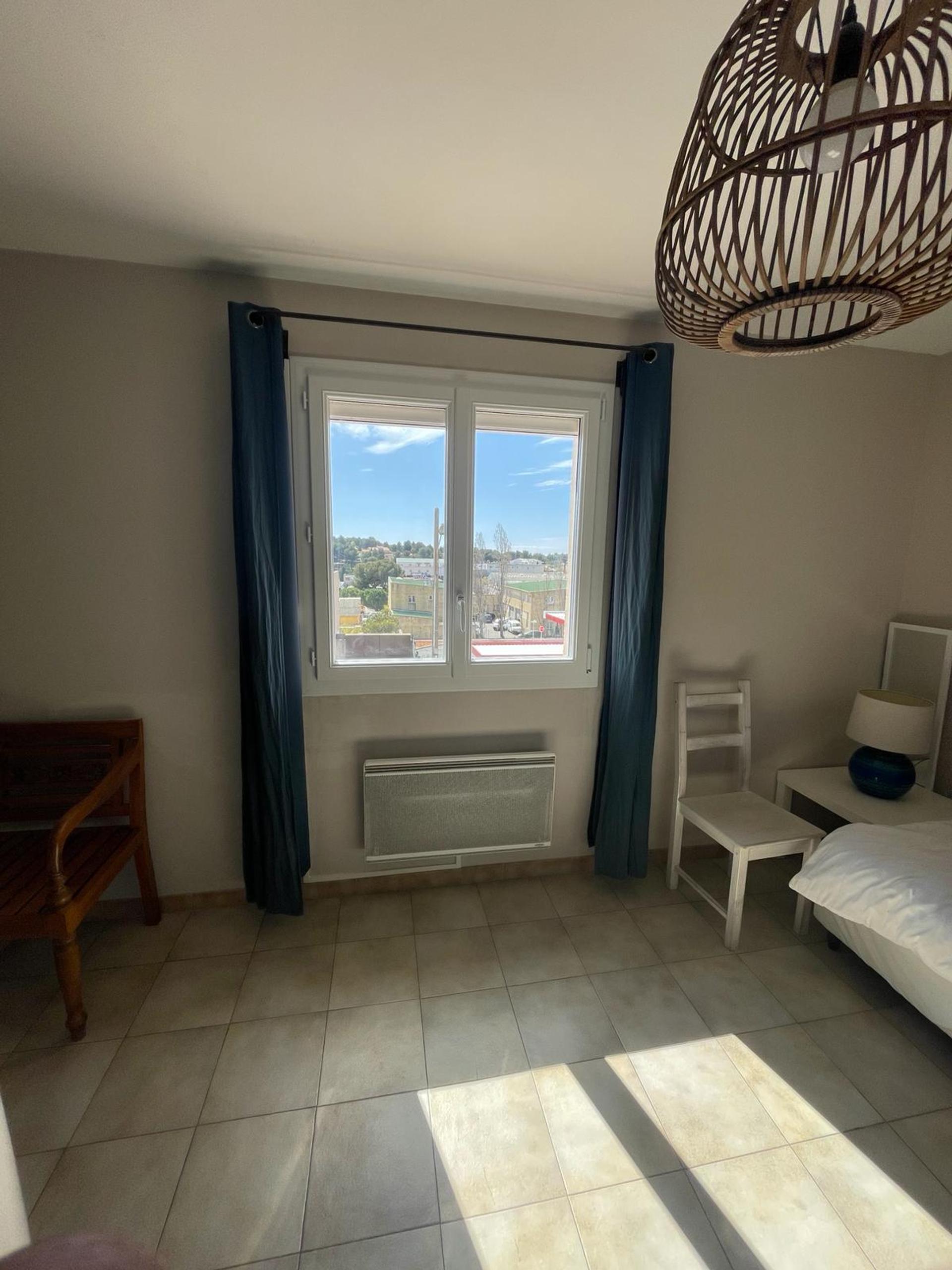 FENETRE PVC l COULISSANT miniature 4